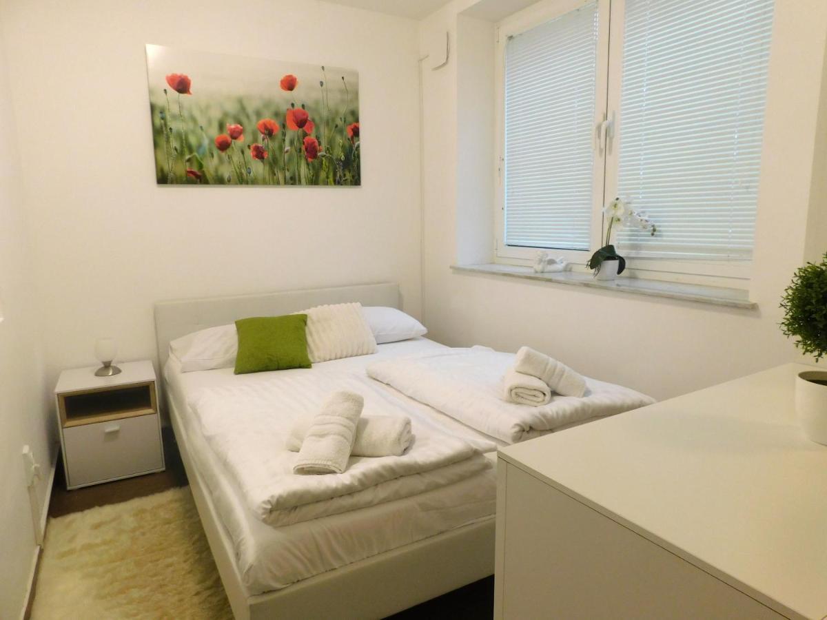 Modern Center Studio Under The Castle - Free Parking Lejlighed Ljubljana Eksteriør billede
